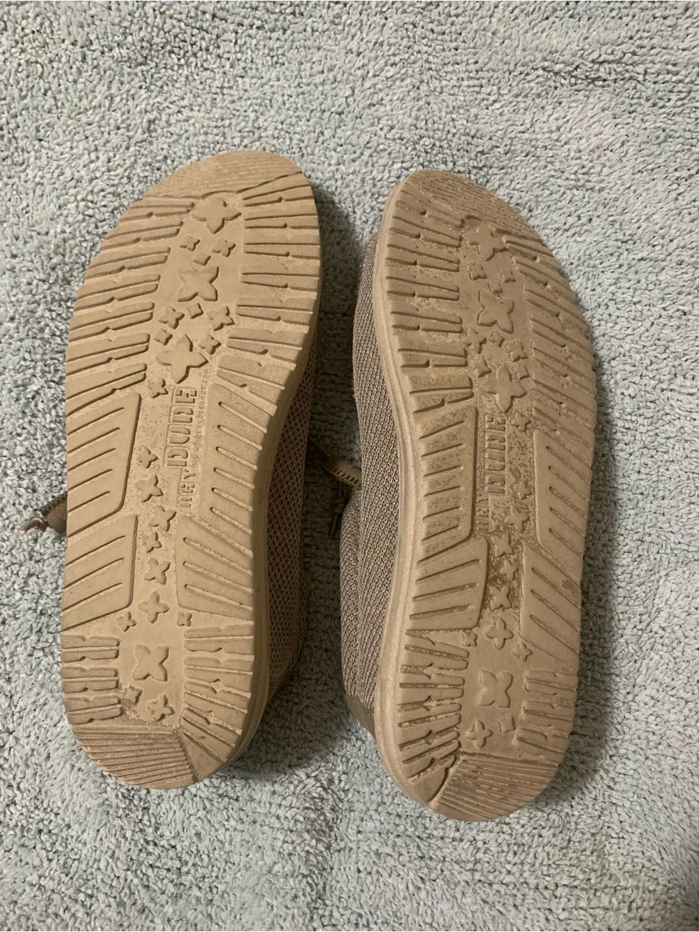 Men's Casual Lightweight Slip-On Shoes in Tan
